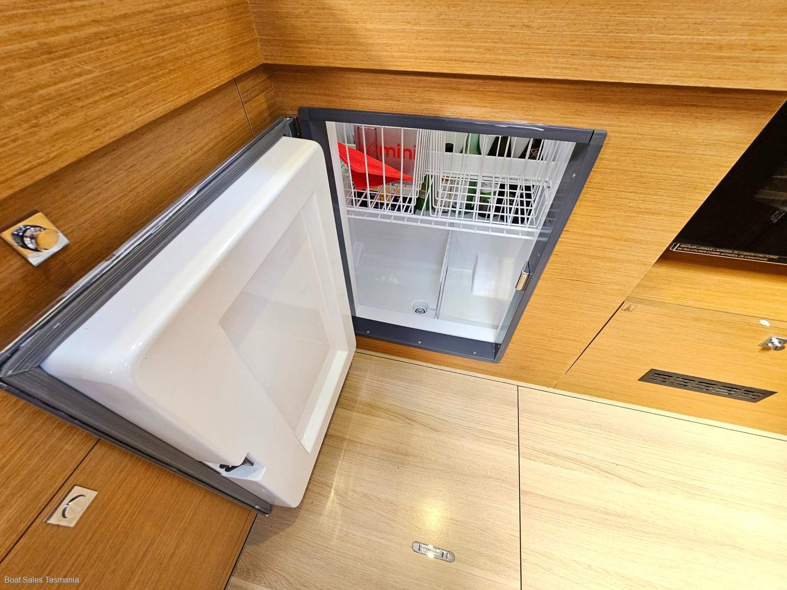 Jeanneau Sun Odyssey 469 Magnetron