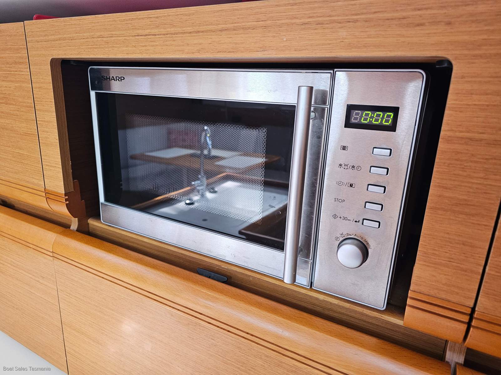 Jeanneau Sun Odyssey 469 Magnetron