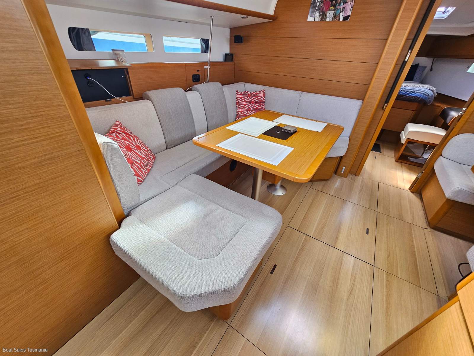 Jeanneau Sun Odyssey 469 Magnetron