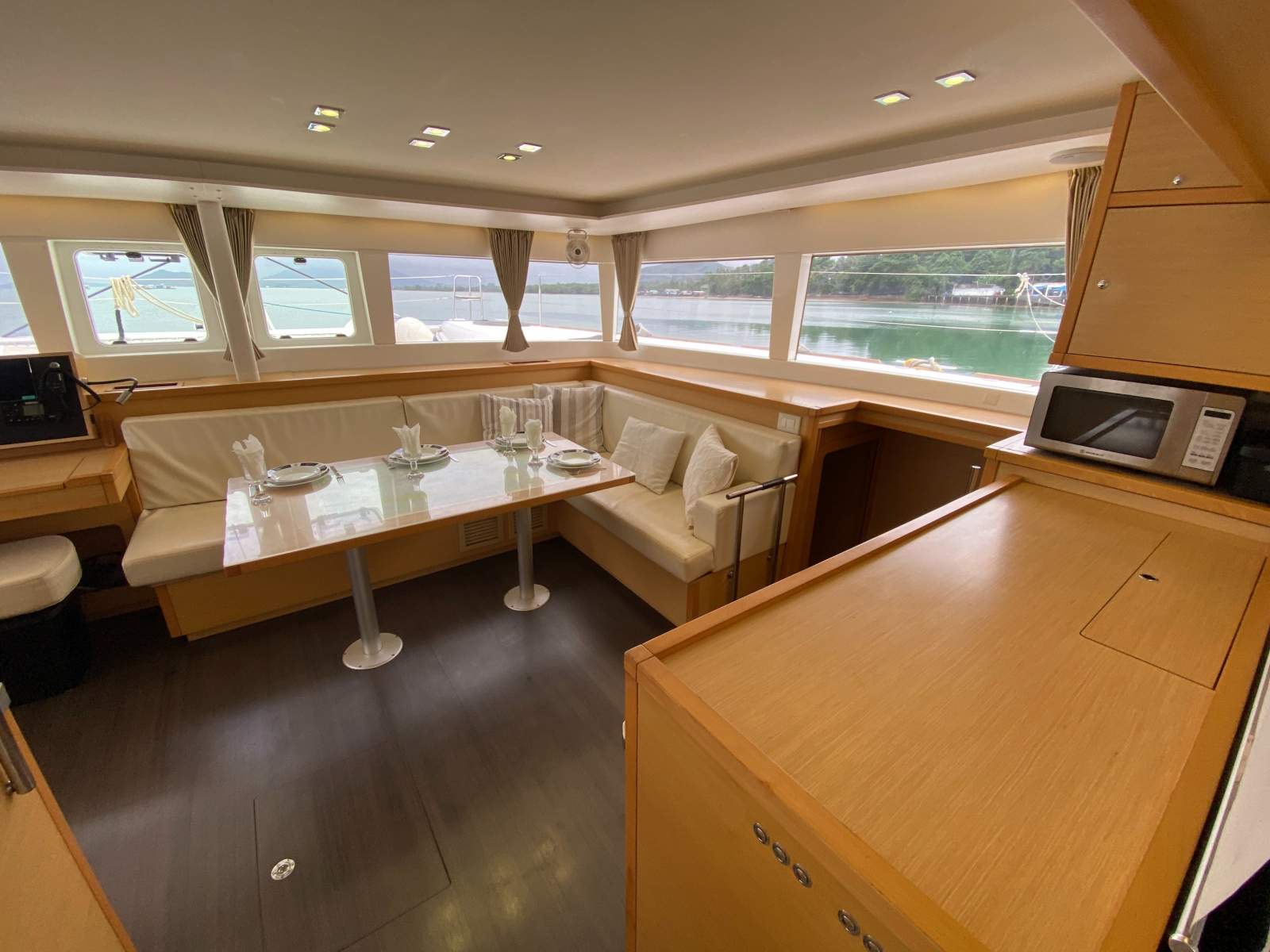 Lagoon 450F Lagoon 450F