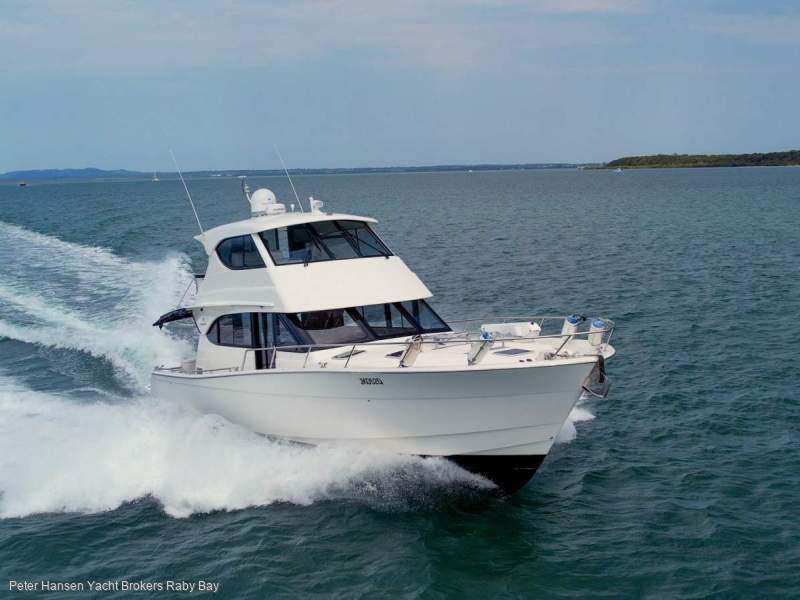 Maritimo 52 Enclosed Flybridge