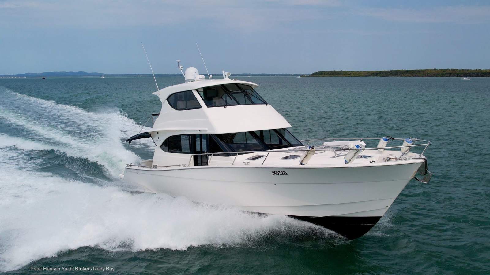 Maritimo 52 Enclosed Flybridge Maritimo 52 Enclosed Flybridge
