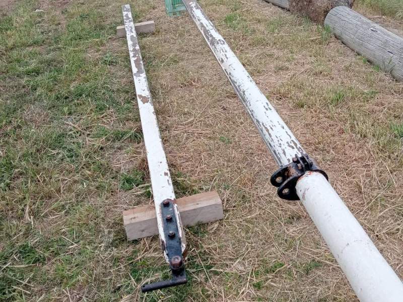 Oregon Timber cray fishing boat mast