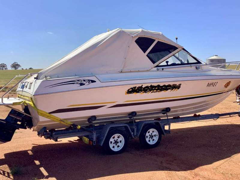 Leeder 710 Sports Soft Top