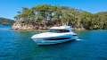 Riviera 5400 Sport Yacht