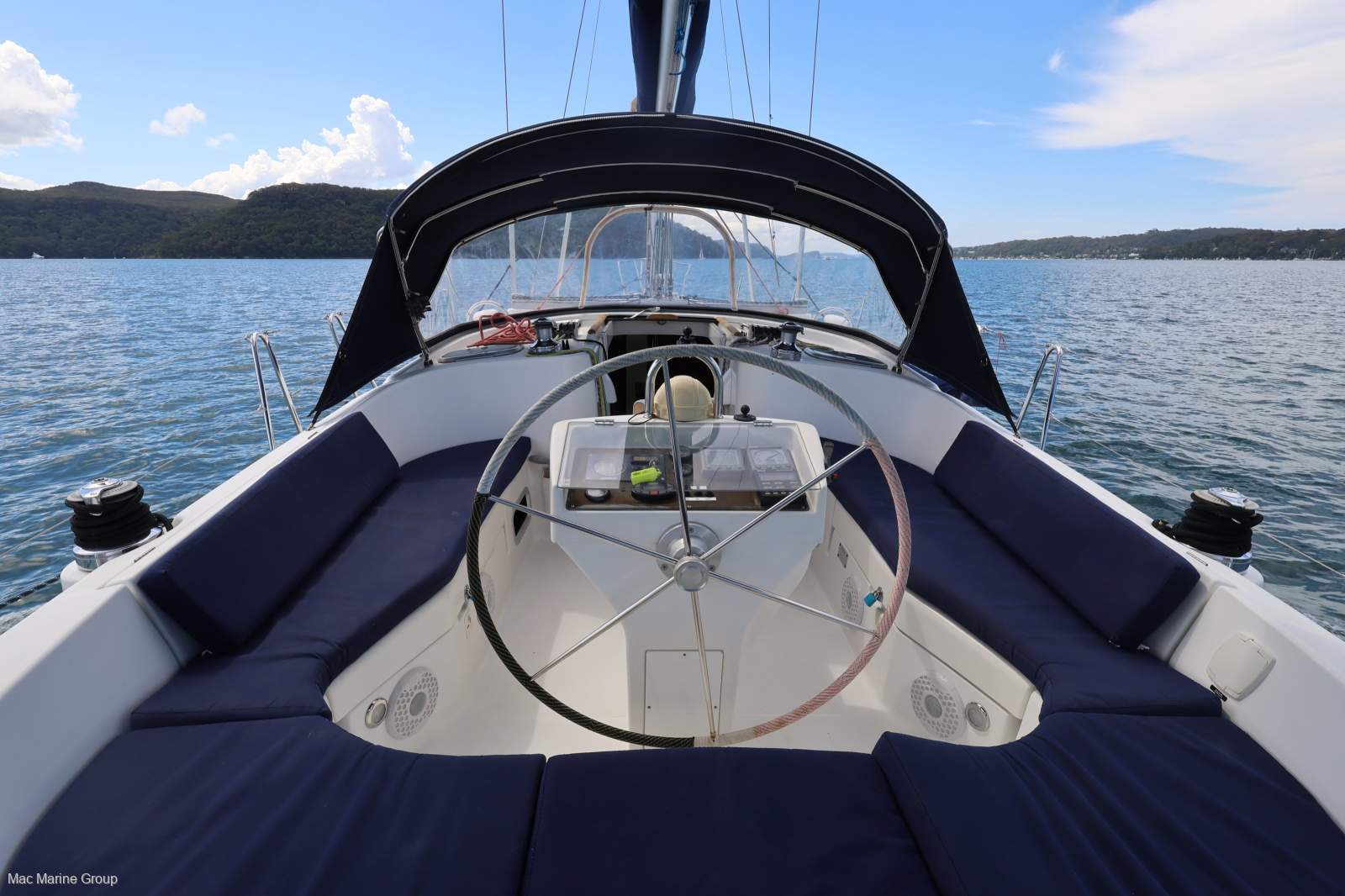 Beneteau Oceanis 411