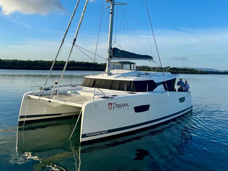 Fountaine Pajot Elba 45 Beautifully catamaran very well maintained