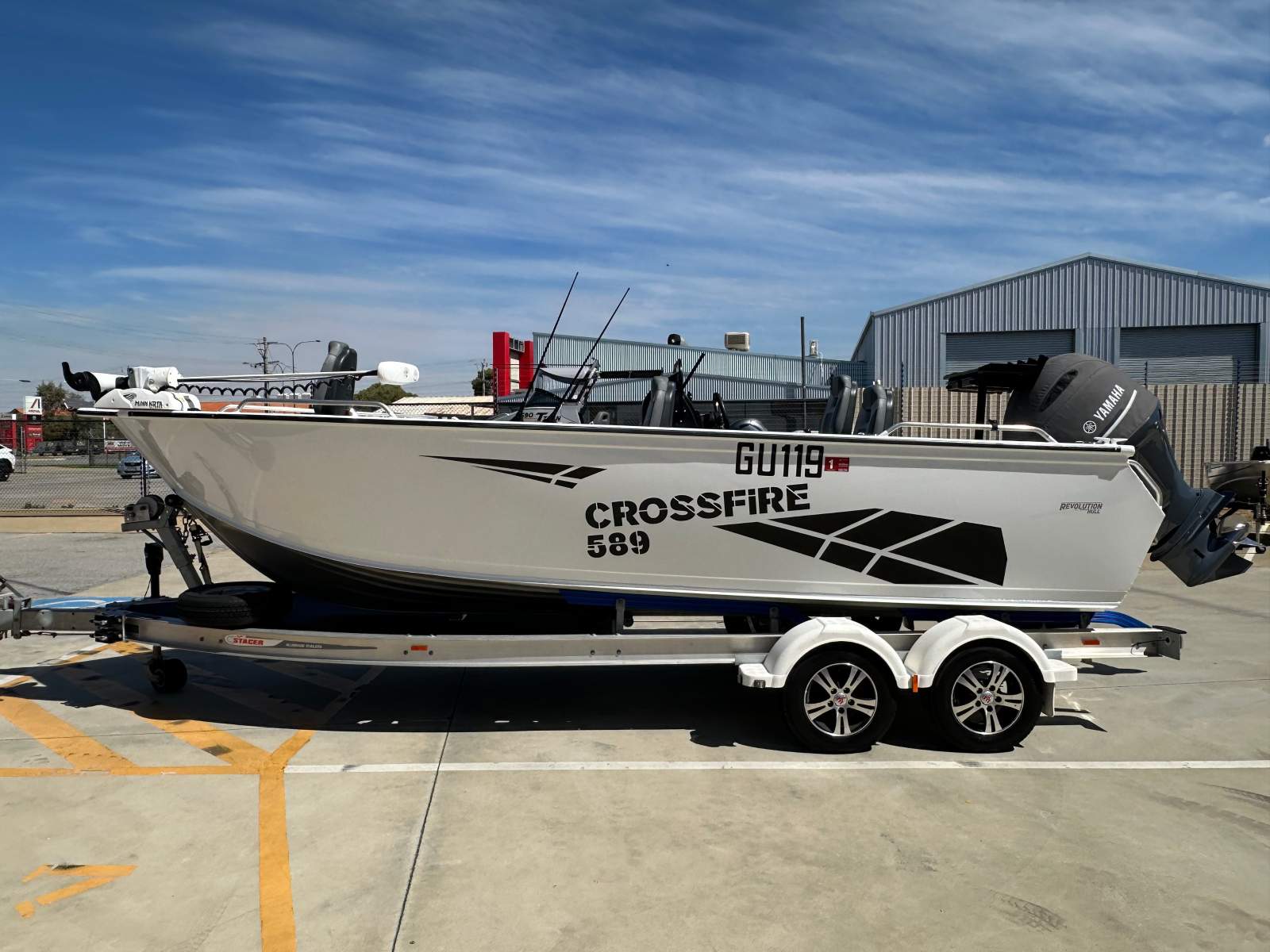 Stacer 589 Crossfire Side Console