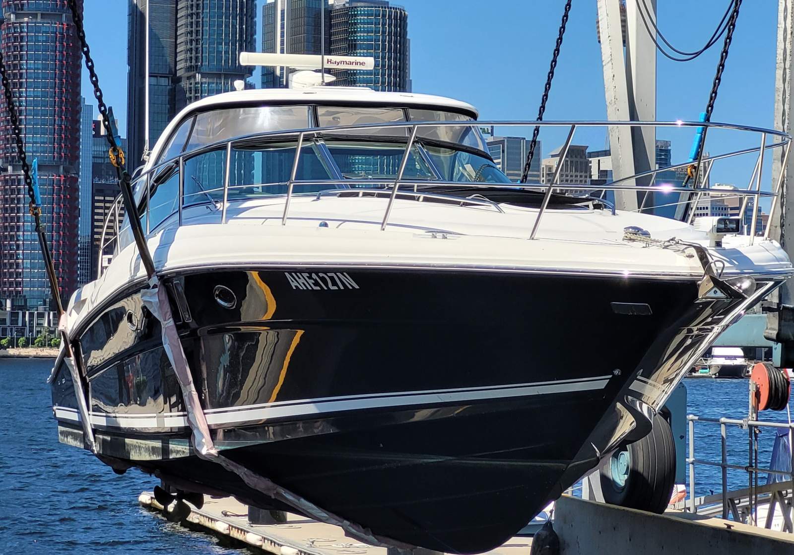 Sea Ray 44 Sundancer