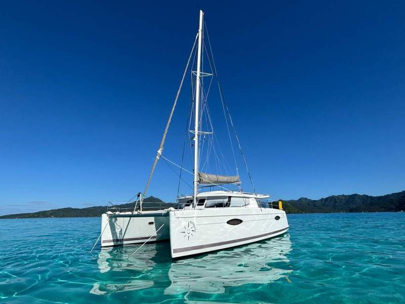 Fountaine Pajot Helia 44