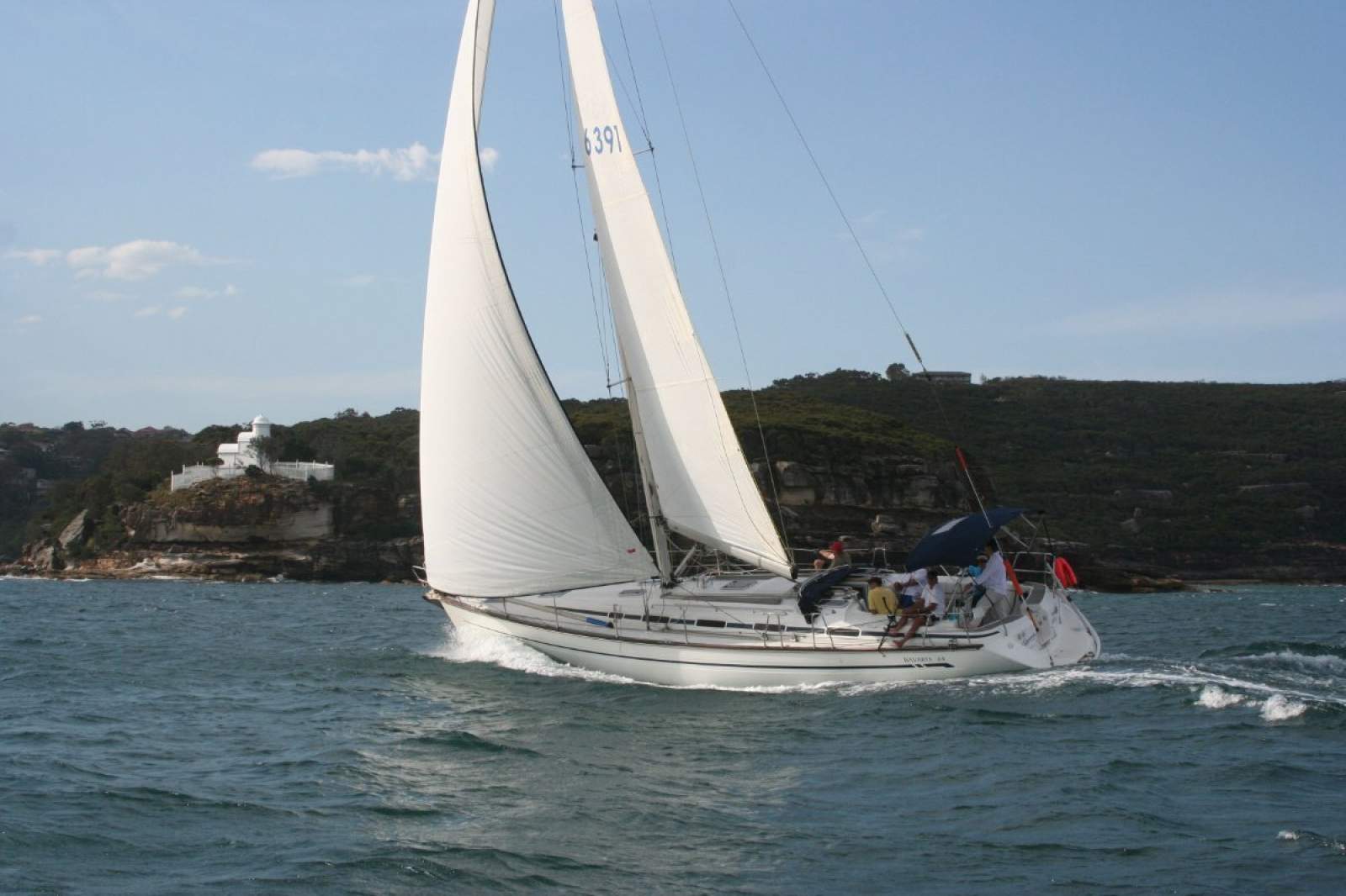 Bavaria 44
