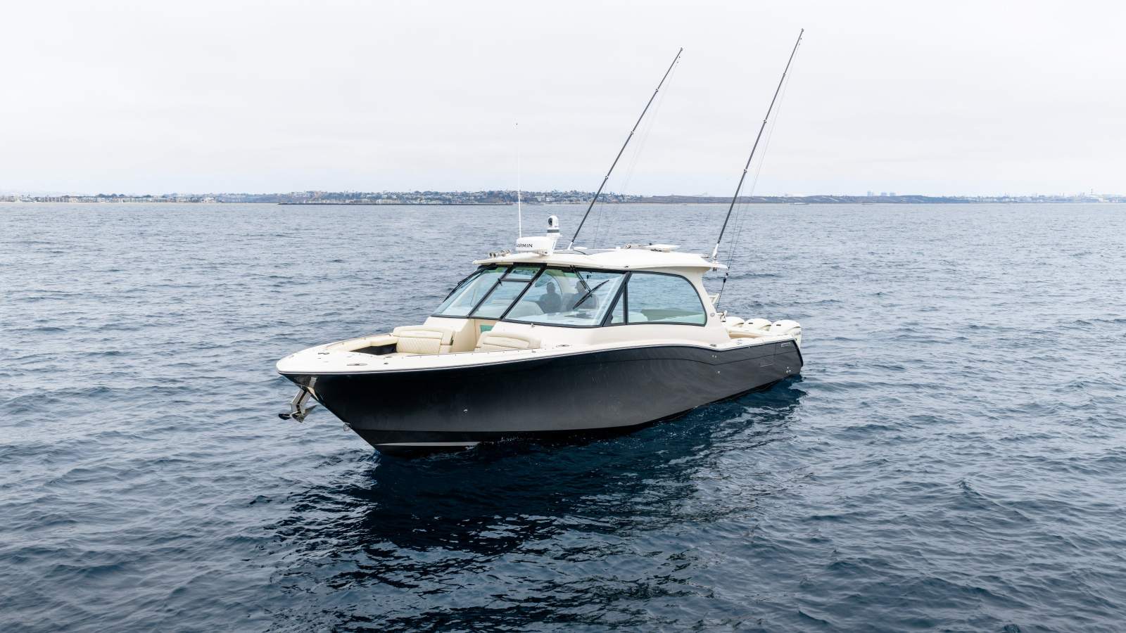 Grady-White Freedom 415