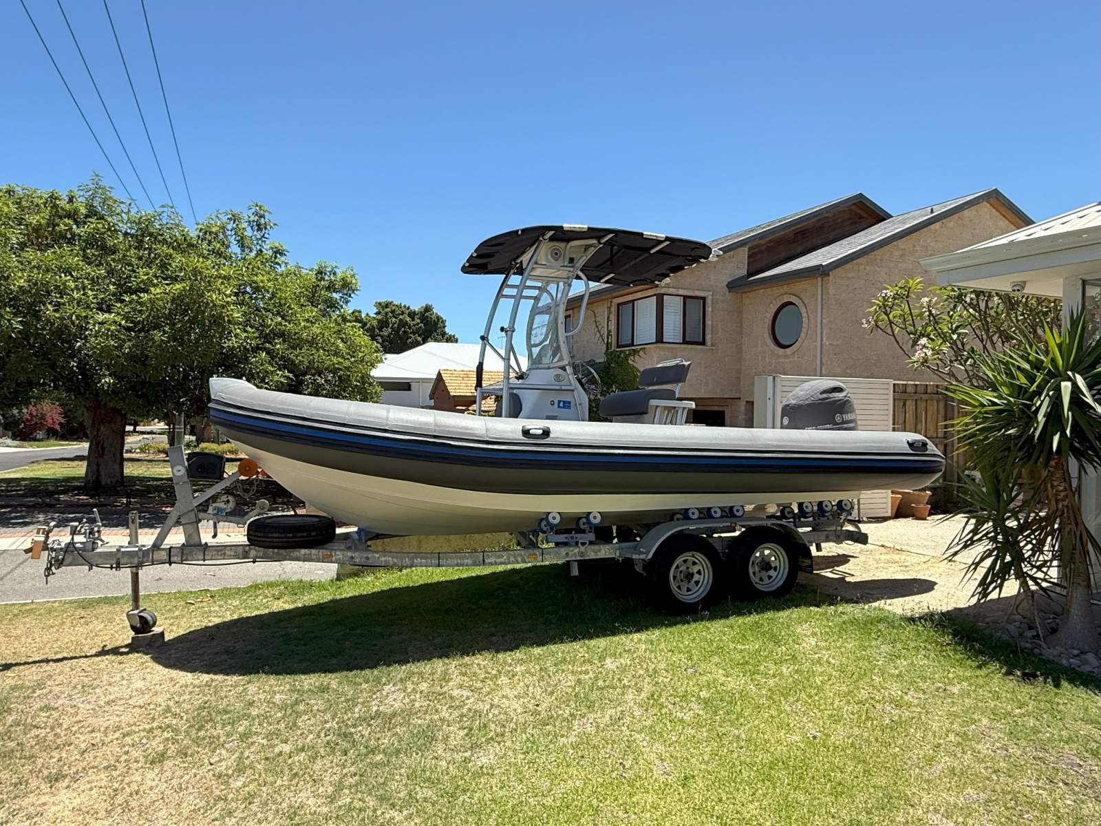 Falcon Inflatables 650