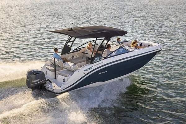 Hurricane Sundeck 2600