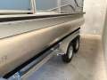 Beautiful as new pontoon boat on new trailer