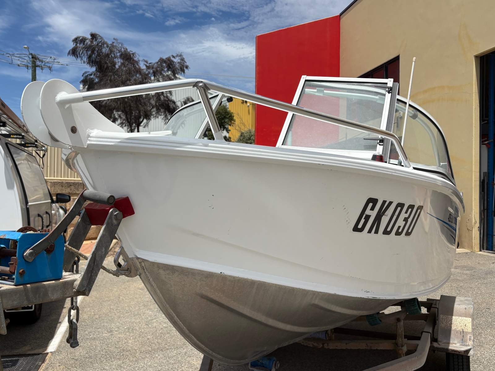 Savage 435 Bay Cruiser 2017 with a 4 stroke motor, neat as!