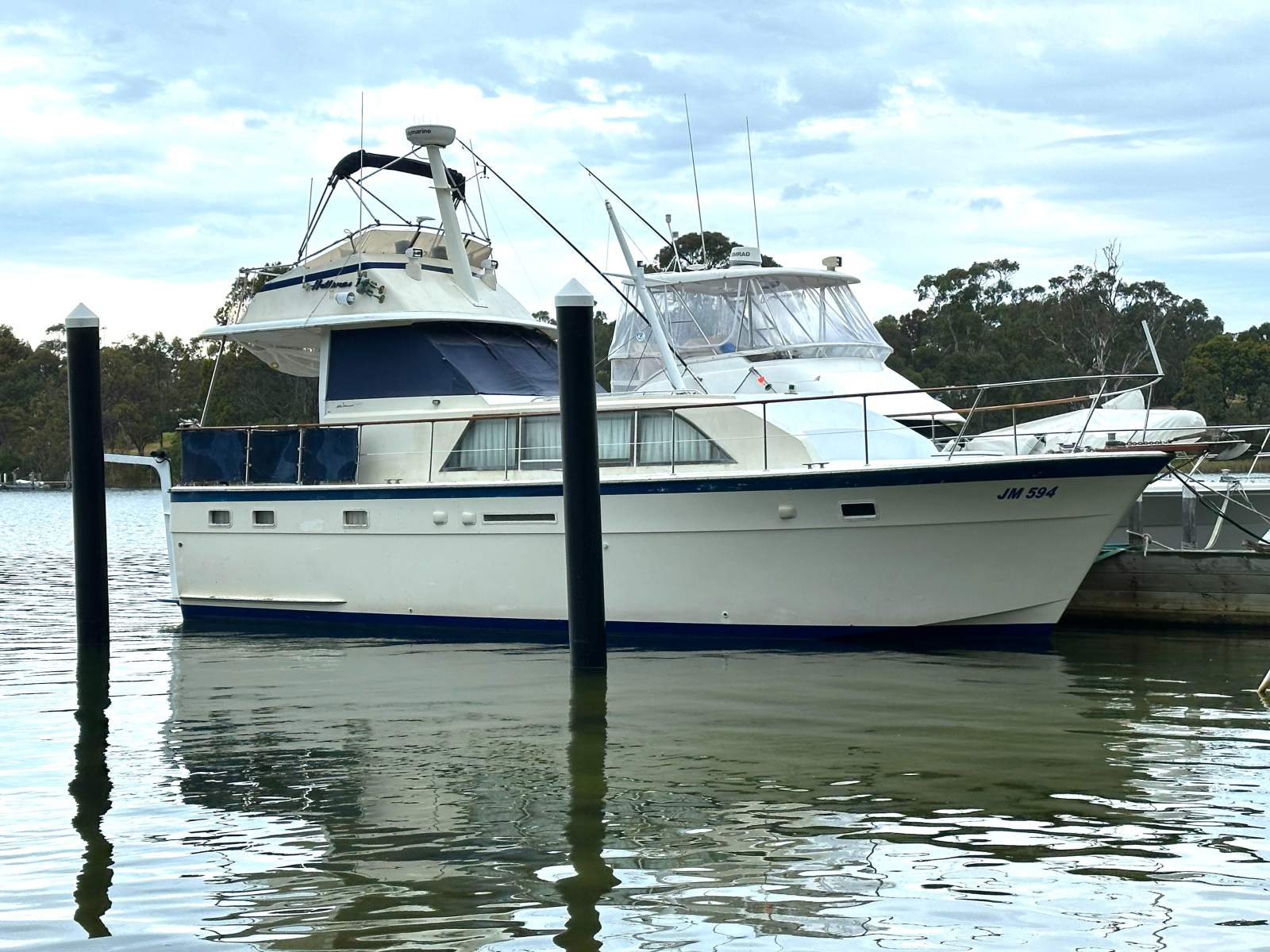 Hatteras 42