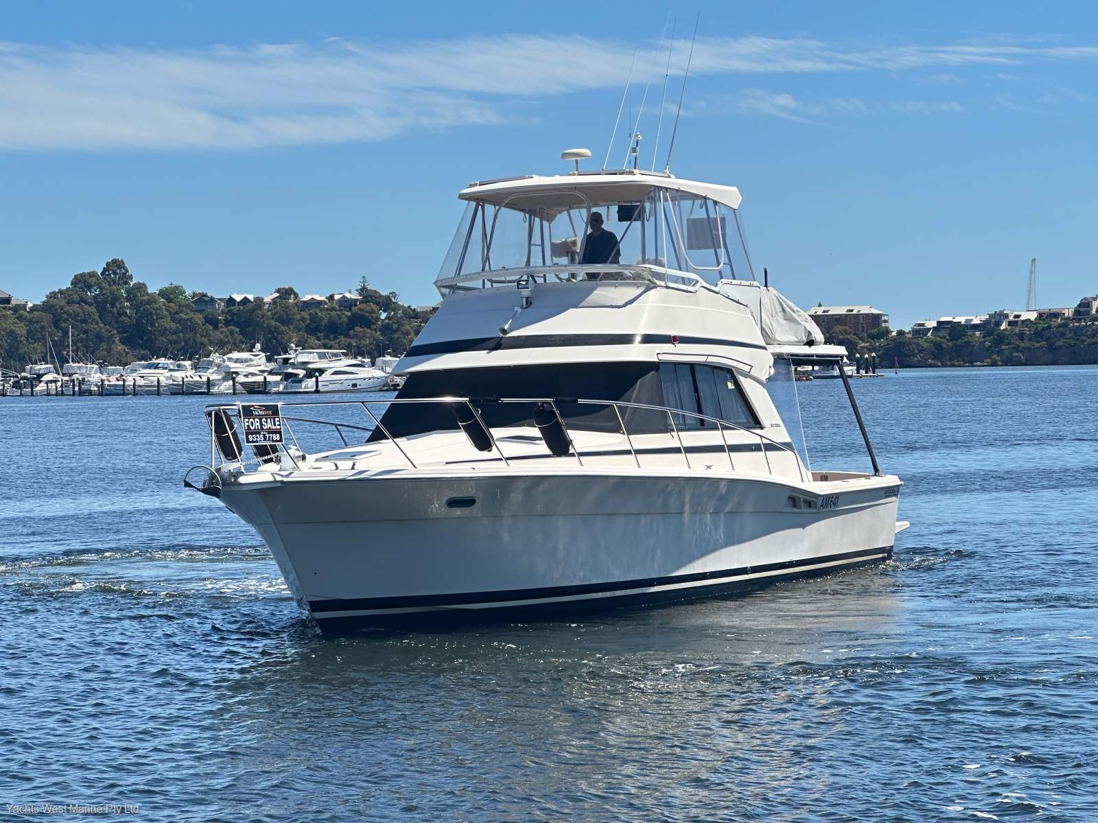 Riviera 41 Flybridge 39 extended to 41 " REBUILT ENGINES ":RIVIERA 41 by YACHTS WEST ph 9335 7788
