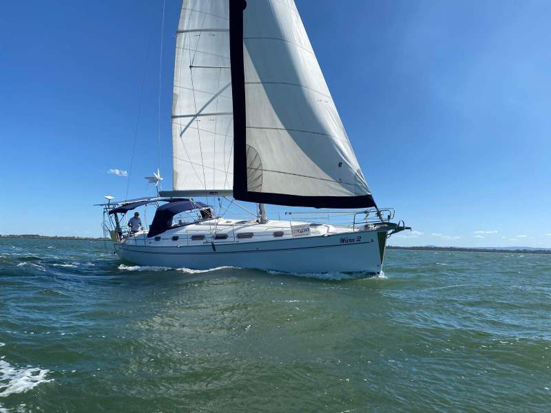 Beneteau Cyclades 43.3 Stylish, air conditioned 3-cabin coastal cruiser