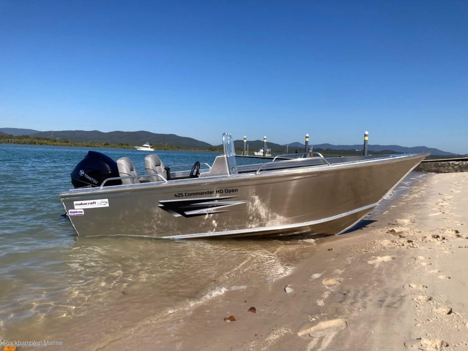 Makocraft Commander 425 Hd Open Side Console B, M, T PACKAGE FROM ROCKHAMPTON MARINE!!