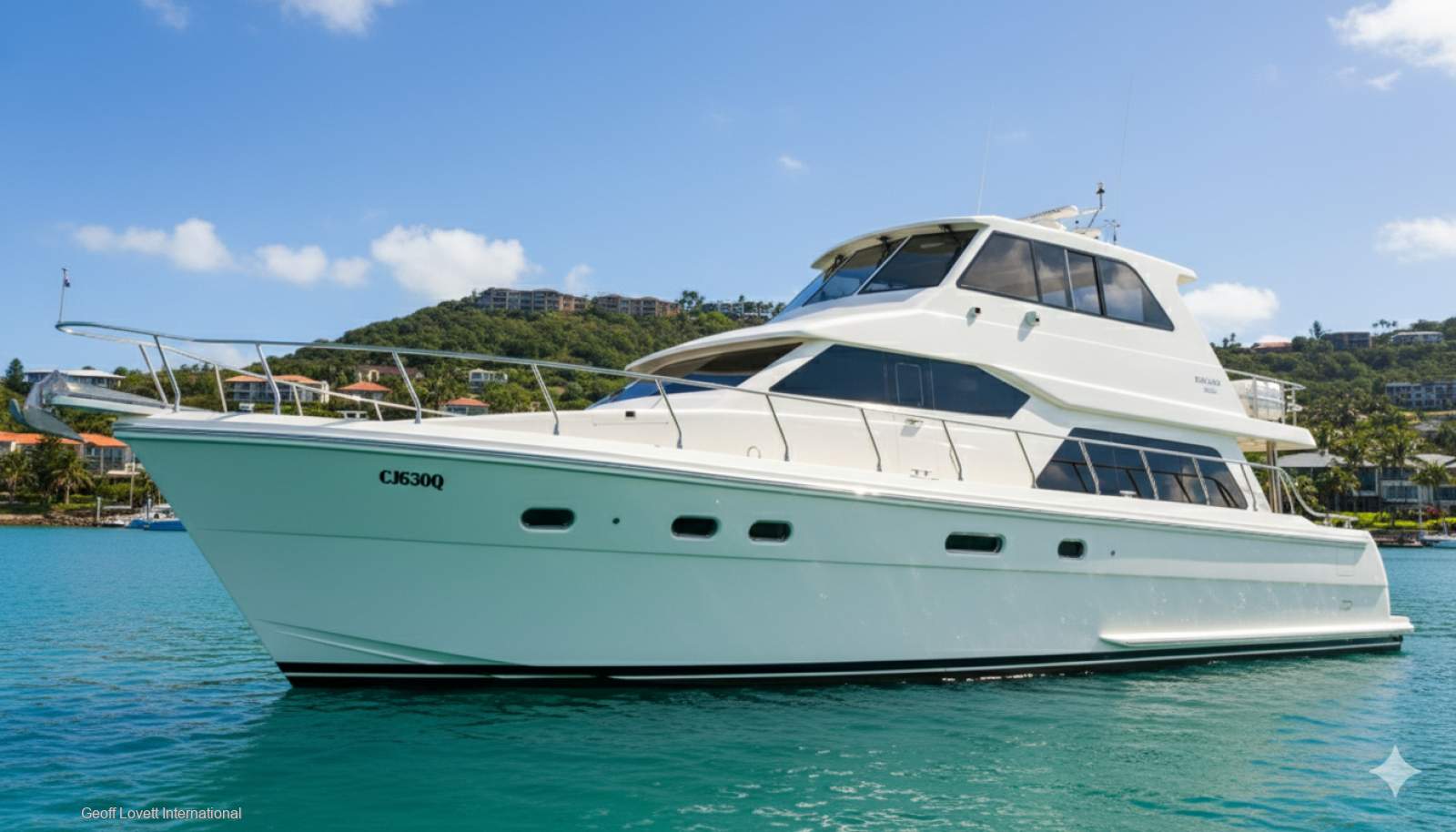 Hampton 630 Skylounge Motor Yacht