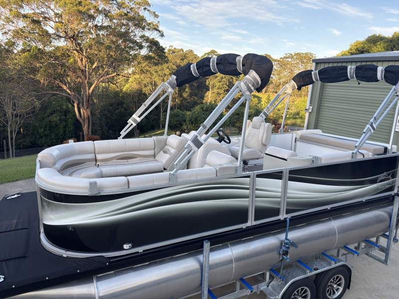 Noosa Cruise Pontoon Boats 2080