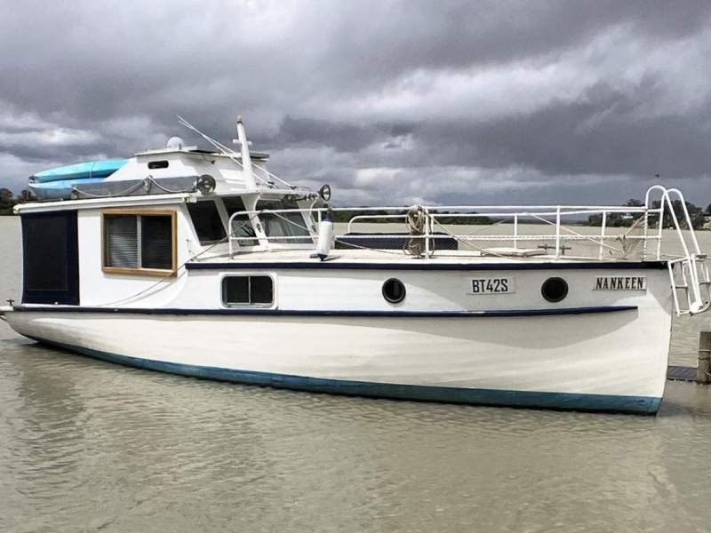 "Nankeen" Elegant Timber Cruiser, Beautifully Kept