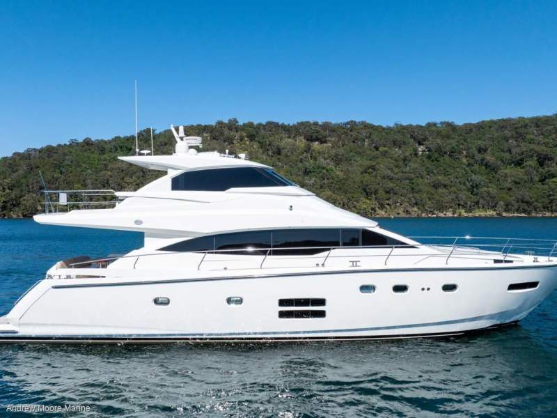 Johnson 65 Motor Yacht