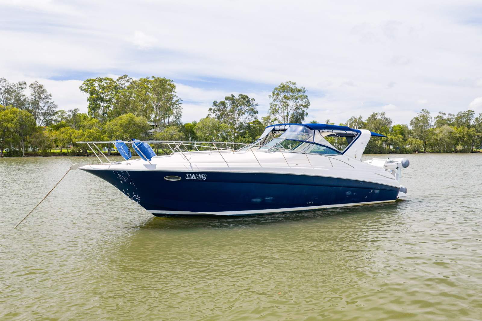 Riviera M370 Sports Cruiser