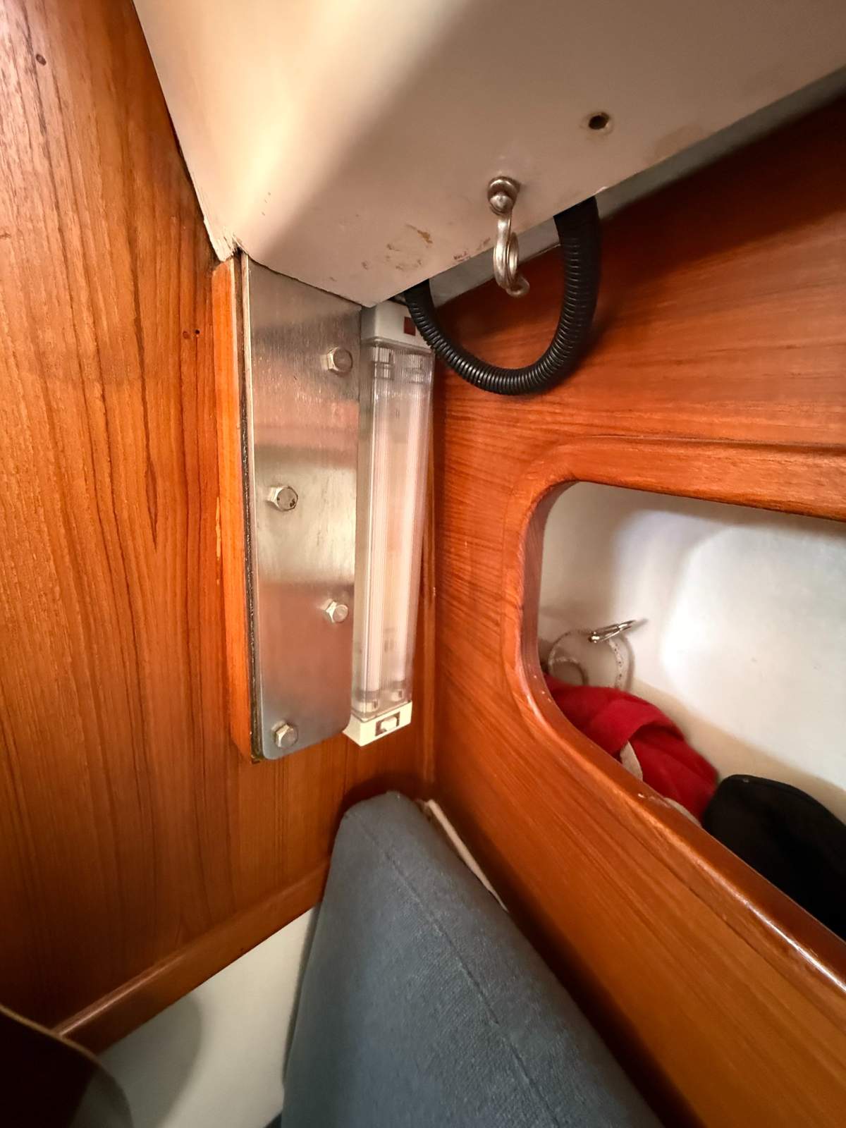 Northshore 33 Small Change