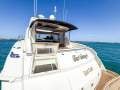 Riviera 4400 Sport Yacht