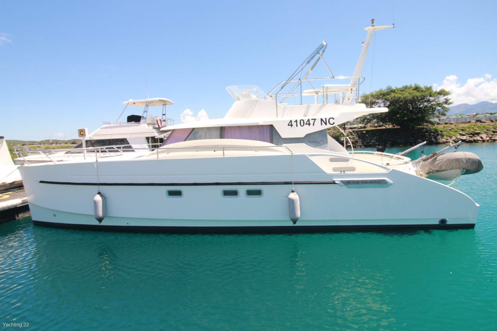 Fountaine Pajot Maryland 37 Owenr version - two double cabins