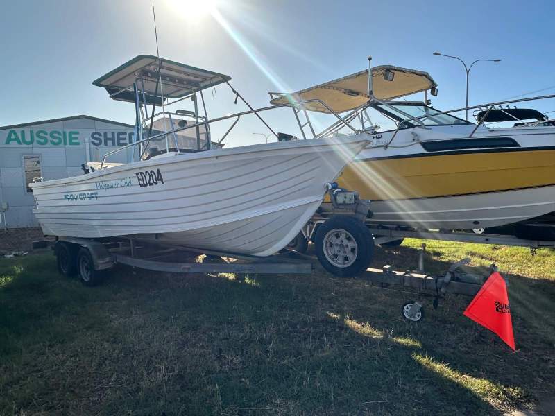 Polycraft 5.99 Frontier Centre Console