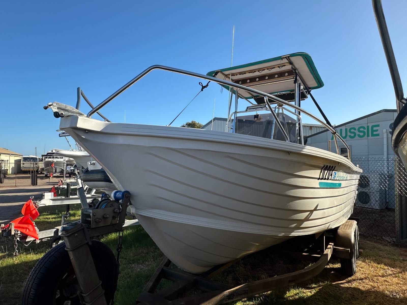 Polycraft 5.99 Frontier Centre Console