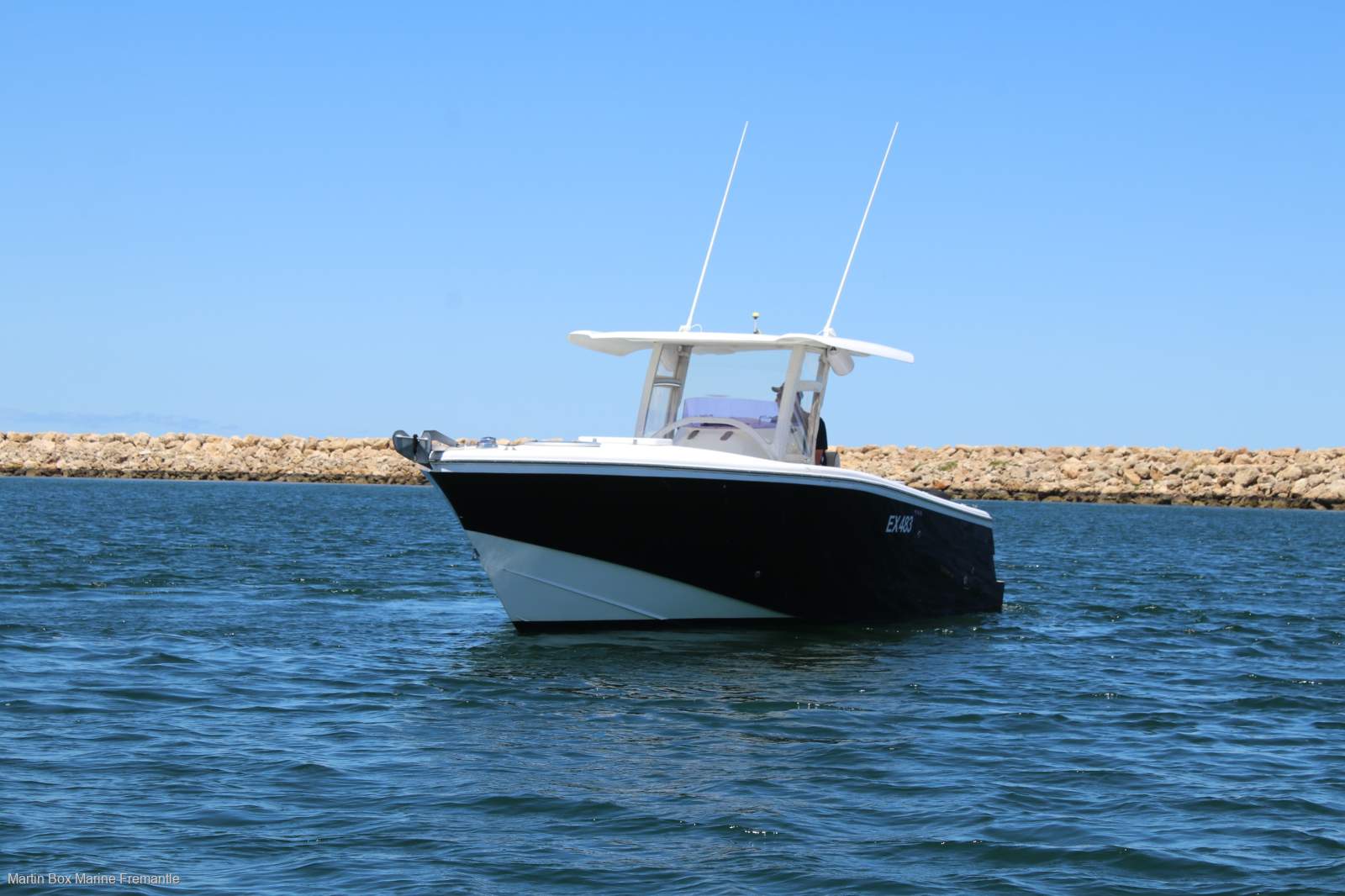 Deepwater 28 Center Console "Pier 21 Pen Available"