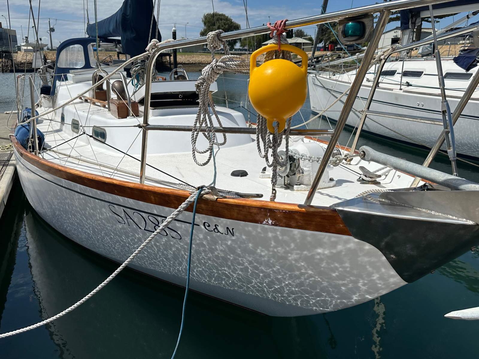 Camper & Nicholson 32