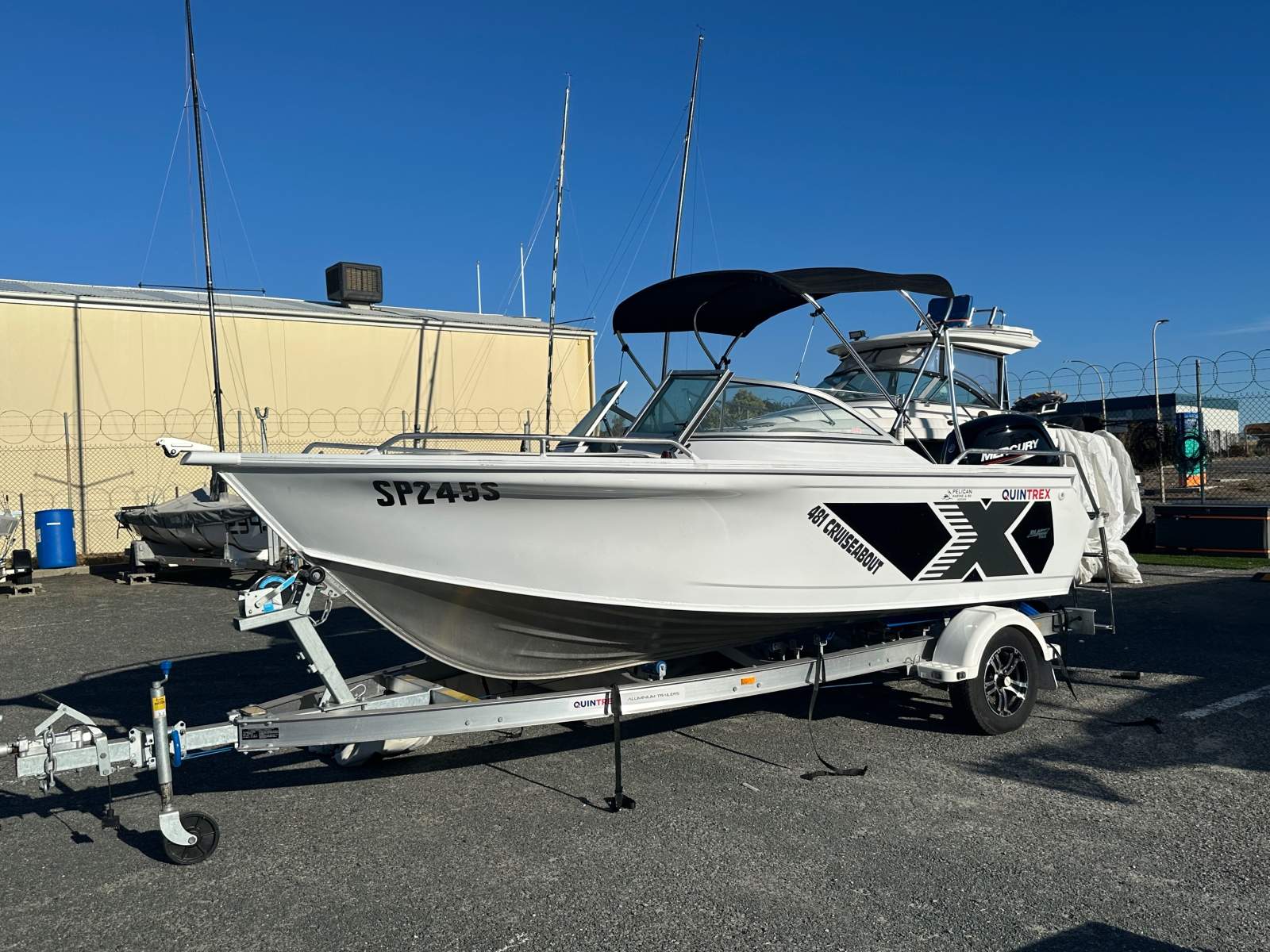 Quintrex 481 Cruiseabout