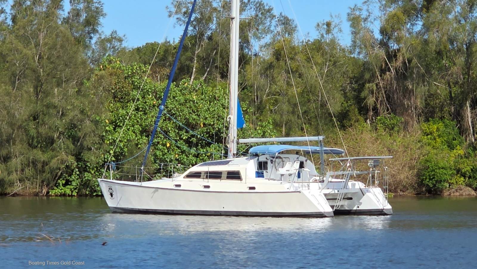 Flica 37 Custom:Catamaran 37