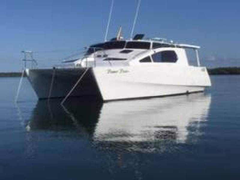 10.4m Simpson PowerCat