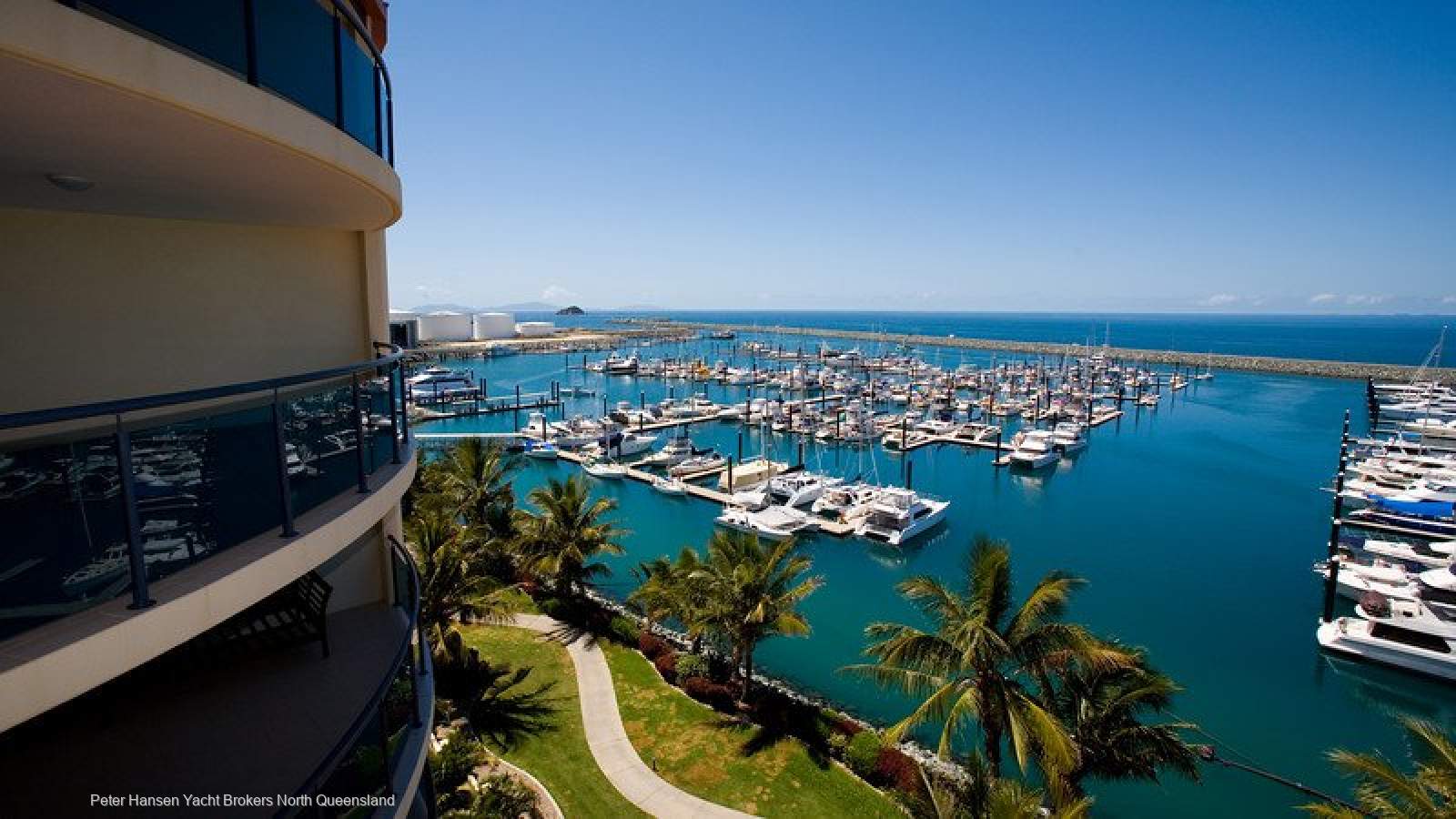 G Arm Multihull 13.5m