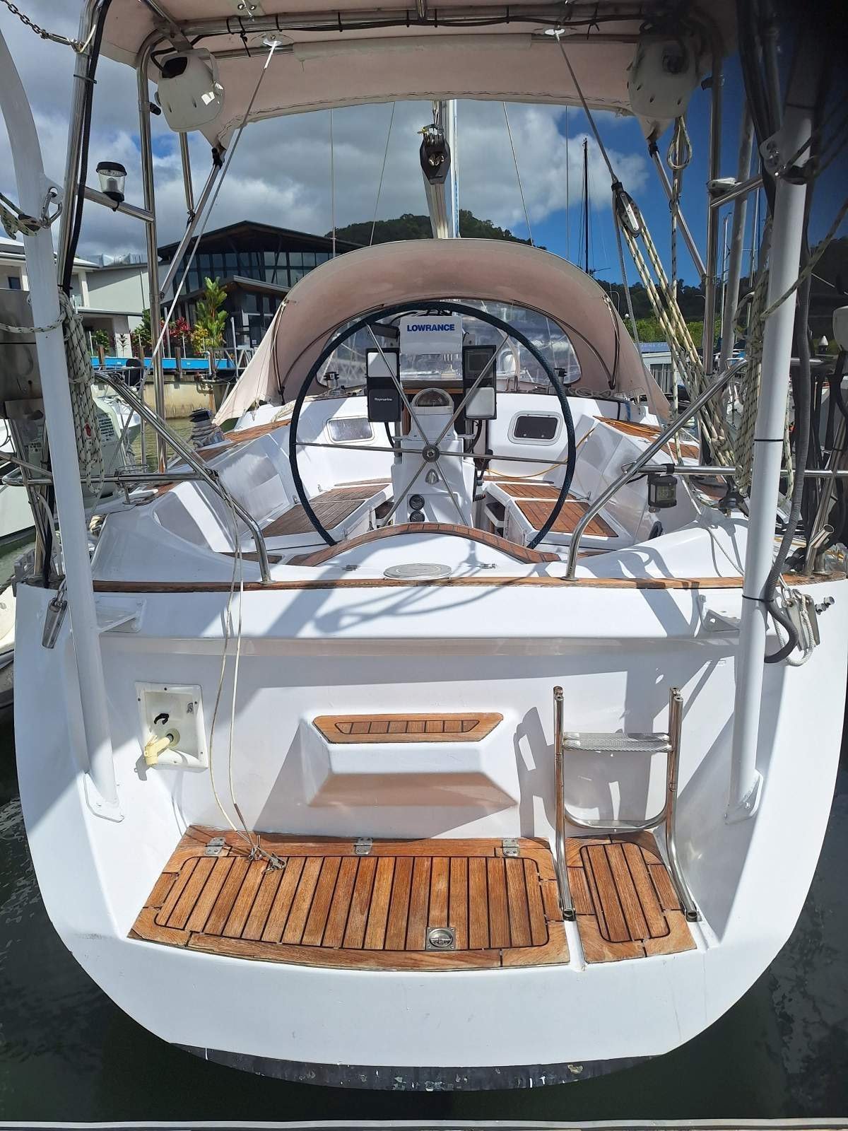 Bavaria 40