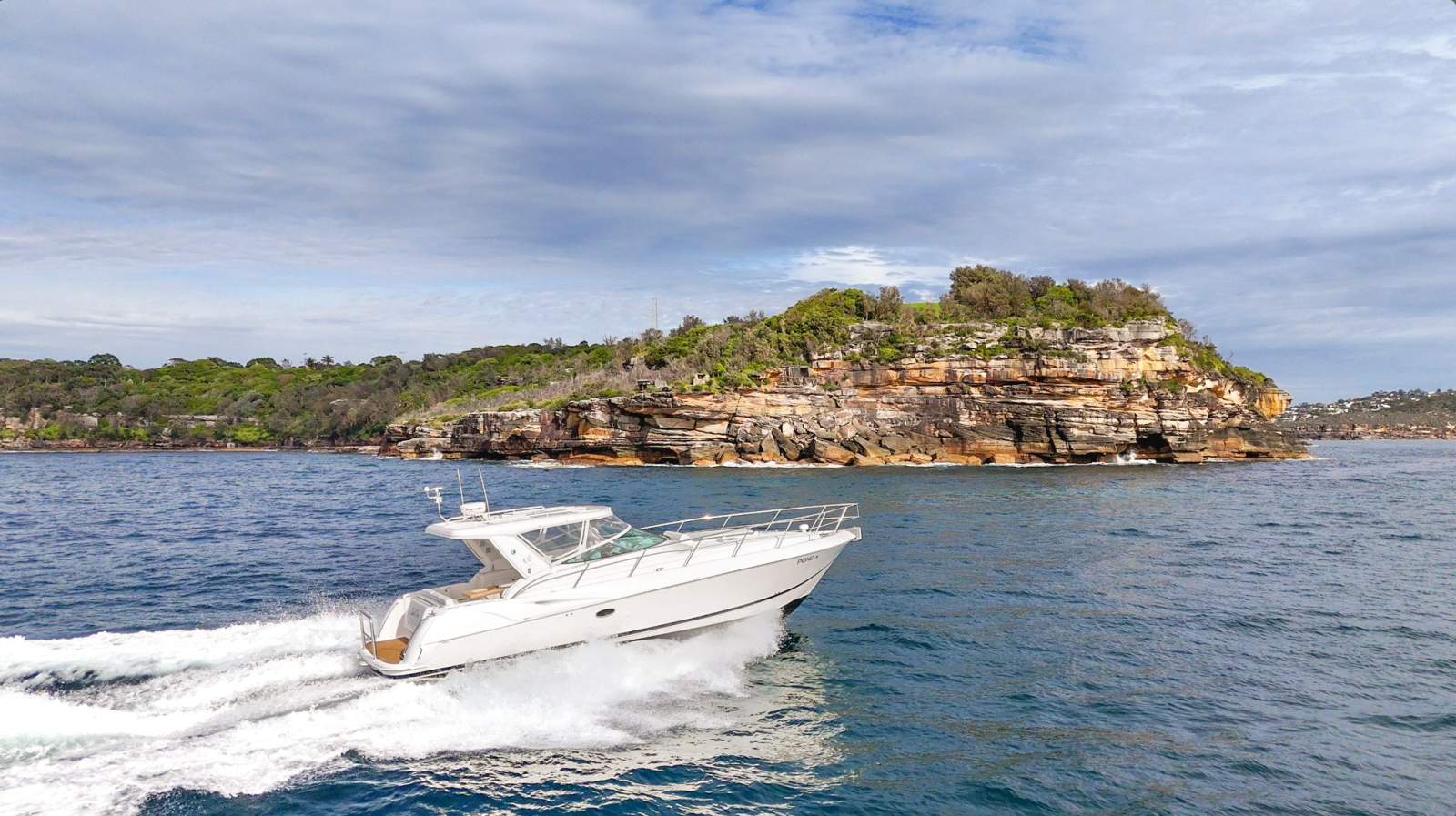 Riviera M400 Sports Cruiser 2008 Model