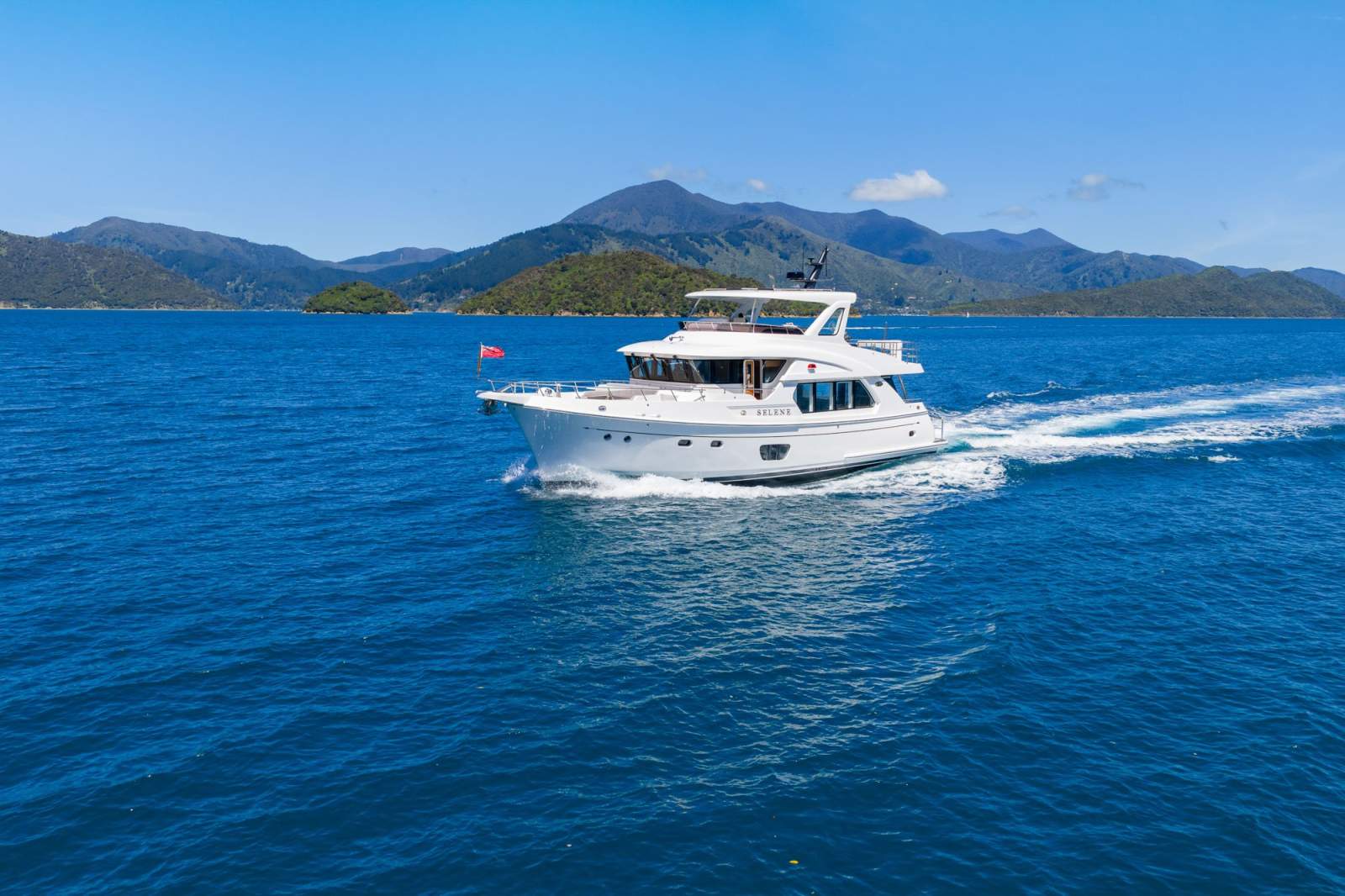 Selene 60 Ocean Explorer