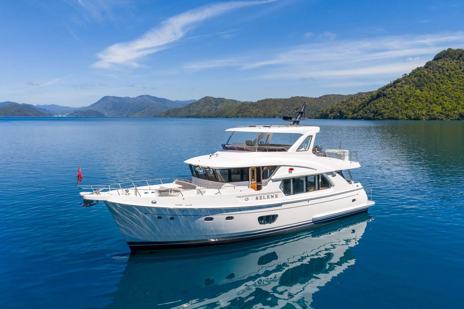 Selene 60 Ocean Explorer