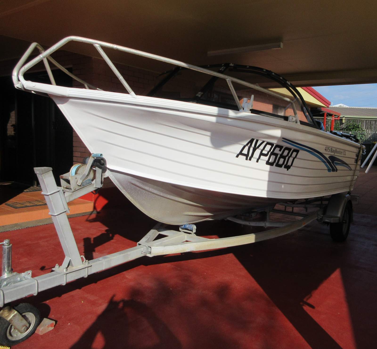 Quintrex 475 Bay Hunter Millenium Hull