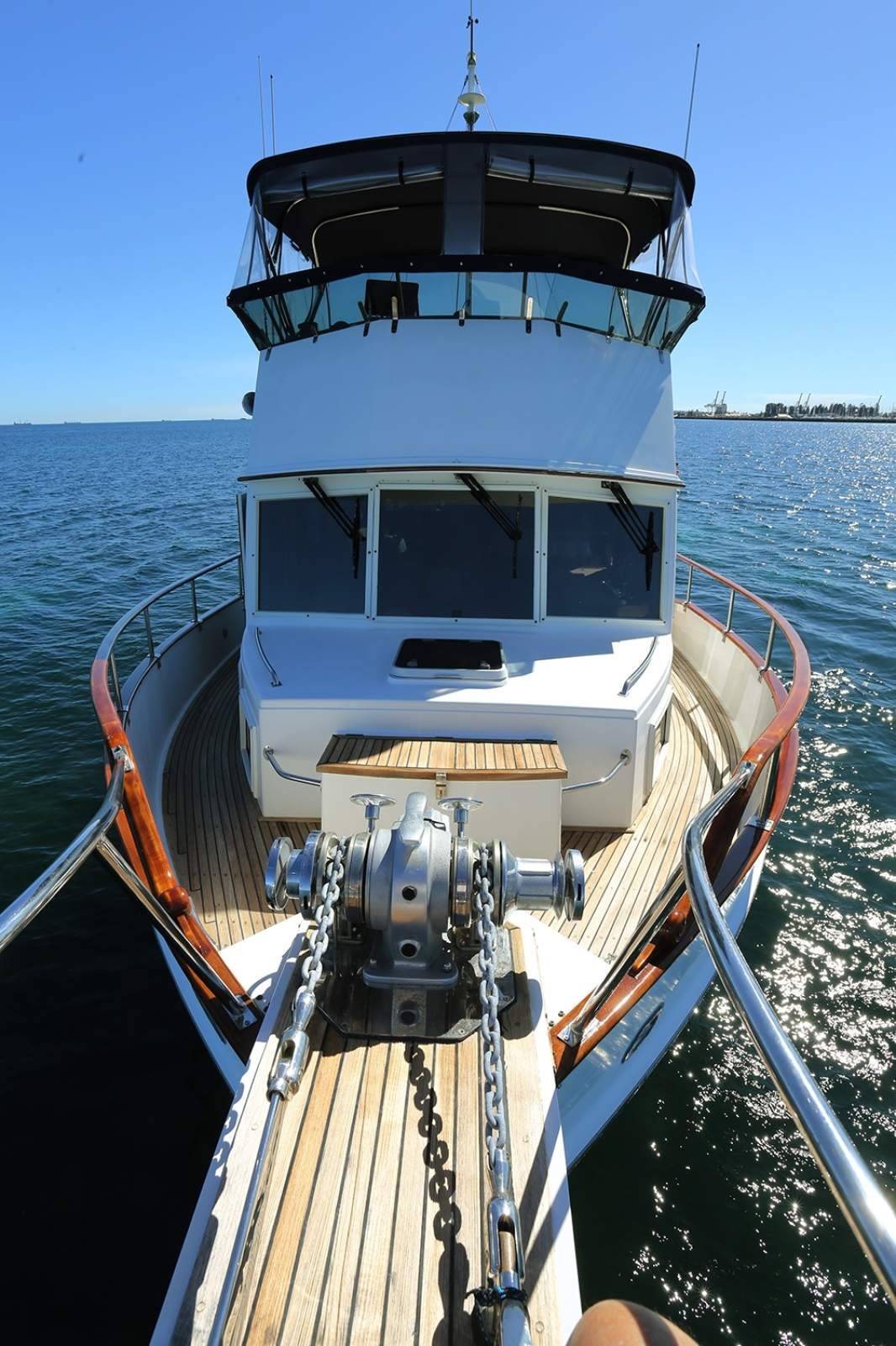 Grand Banks 42 Classic Flybridge Luxury Cruiser