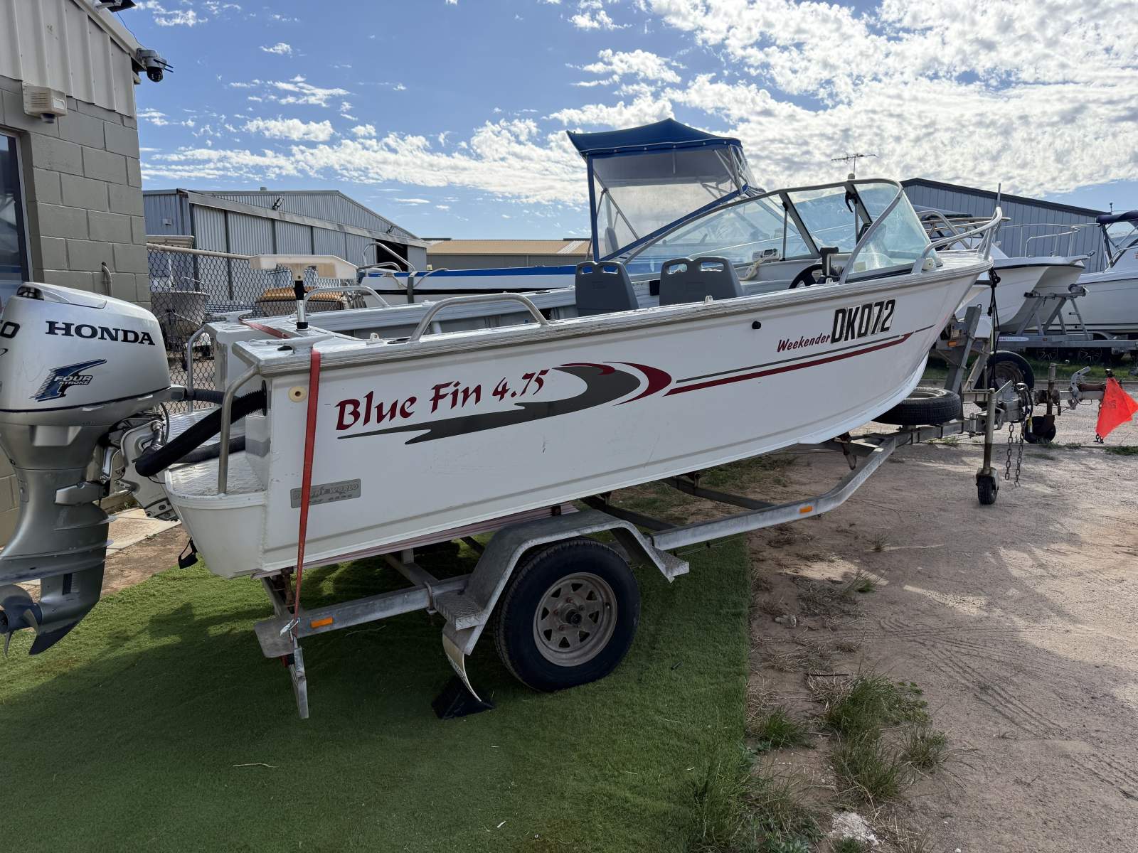 Bluefin 4.75 Weekender 4 stroke ripper boat