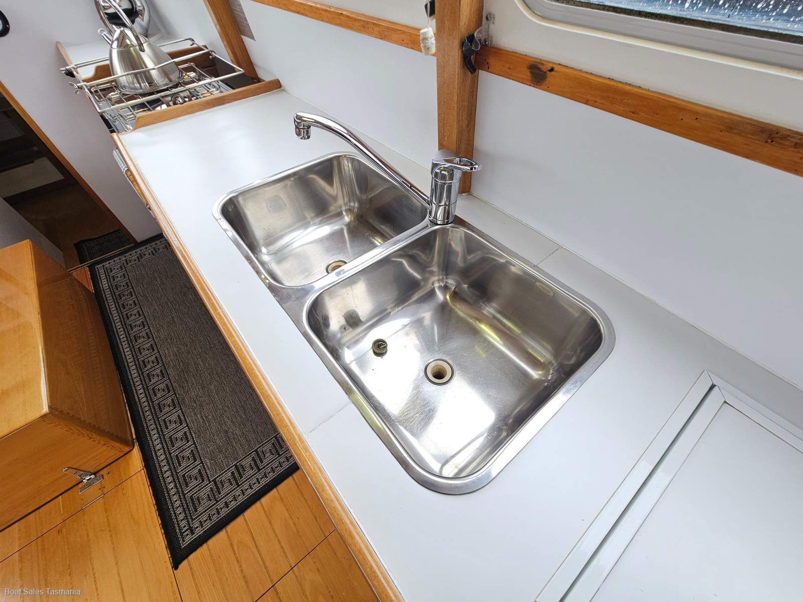 Kaufman 36 Motor Sailer Drift