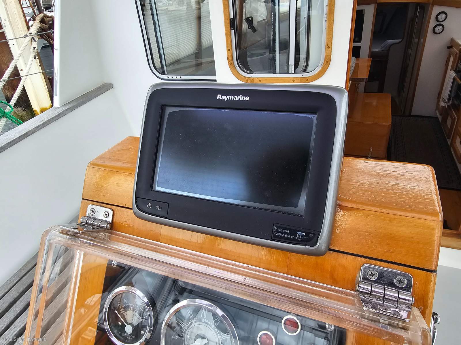 Kaufman 36 Motor Sailer Drift