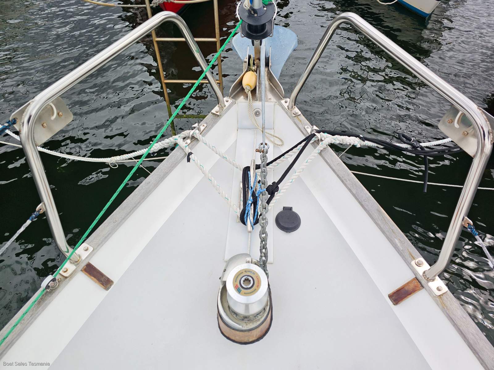 Kaufman 36 Motor Sailer Drift